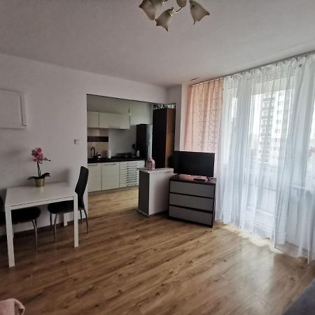 Kawalerka Z Balkonem 27 Częstochowa Exterior foto