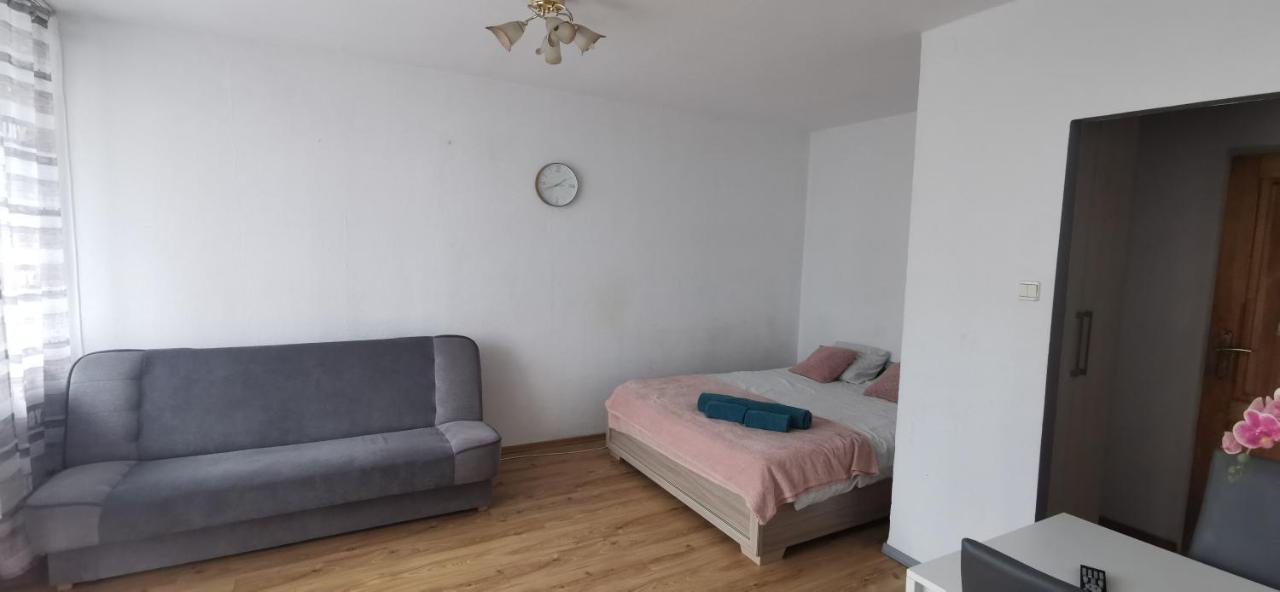 Kawalerka Z Balkonem 27 Częstochowa Exterior foto